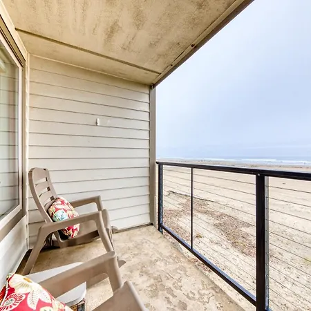 Ocean View Vacay Apartment Rockaway Beach Exterior photo
